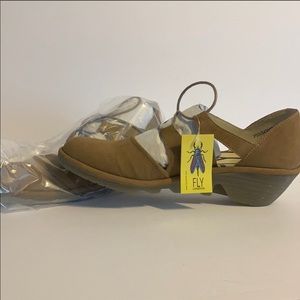 FLY LONDON Poma Cupido Wedge Sandals Tan US 10 41
